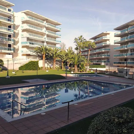 Village Park Luxe Iberplaya סאלו